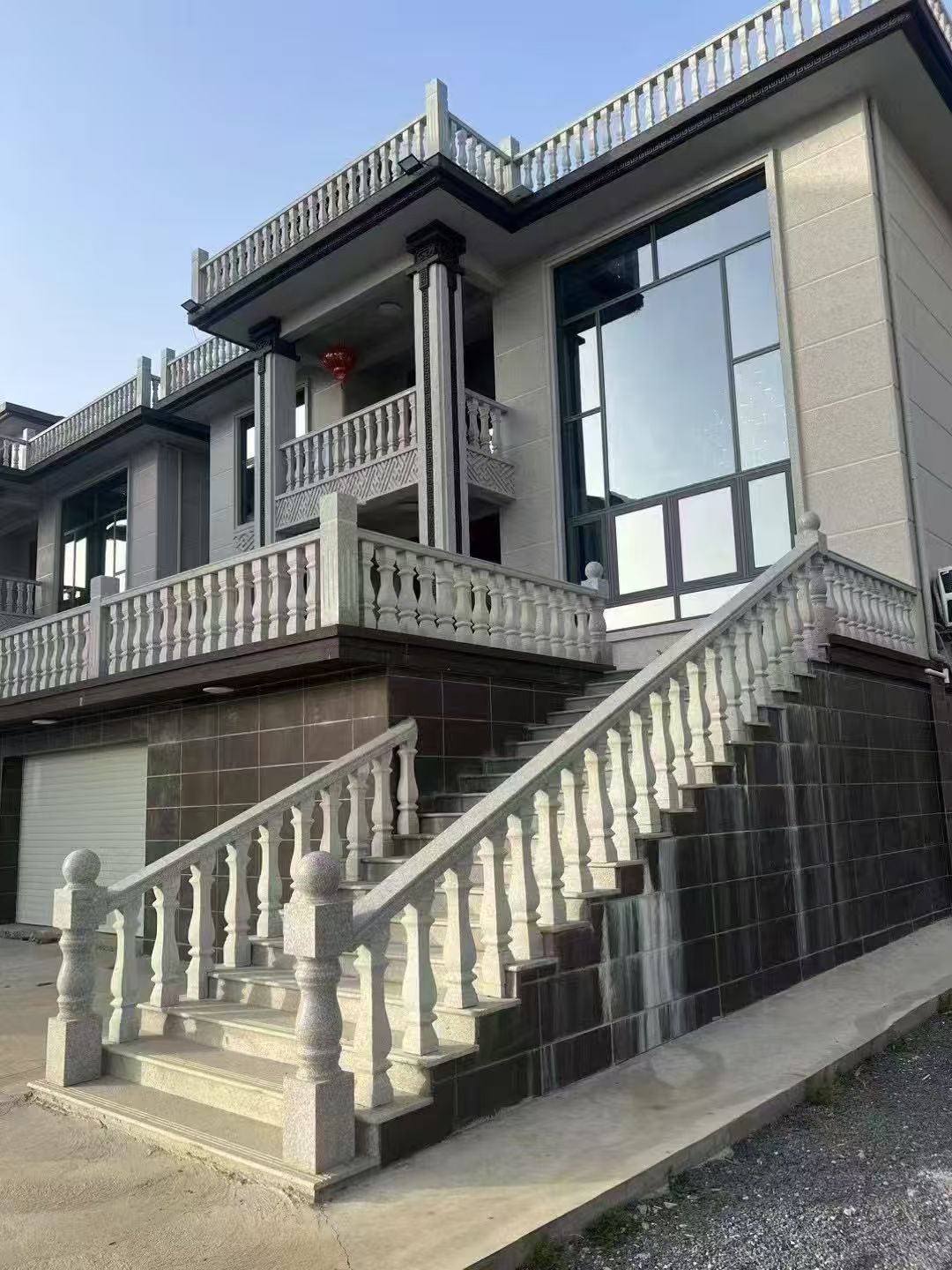 贵阳 芝麻白别墅阳台栏杆，楼梯栏杆