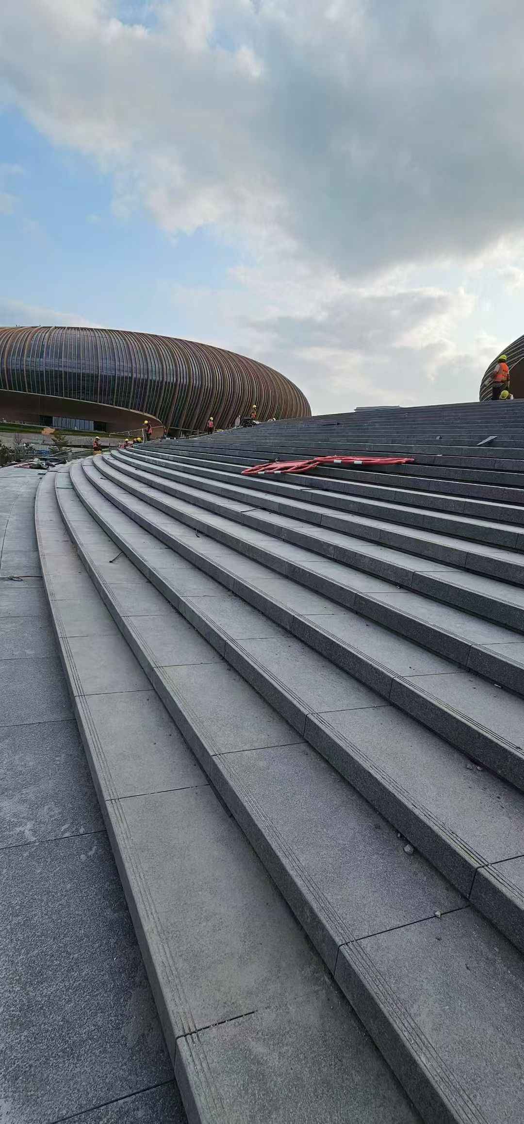 贵阳 弧形整石台阶铺装效果图