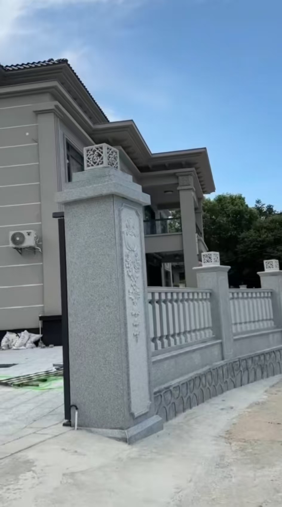 贵阳 芝麻白别墅围墙栏杆，私人订制
